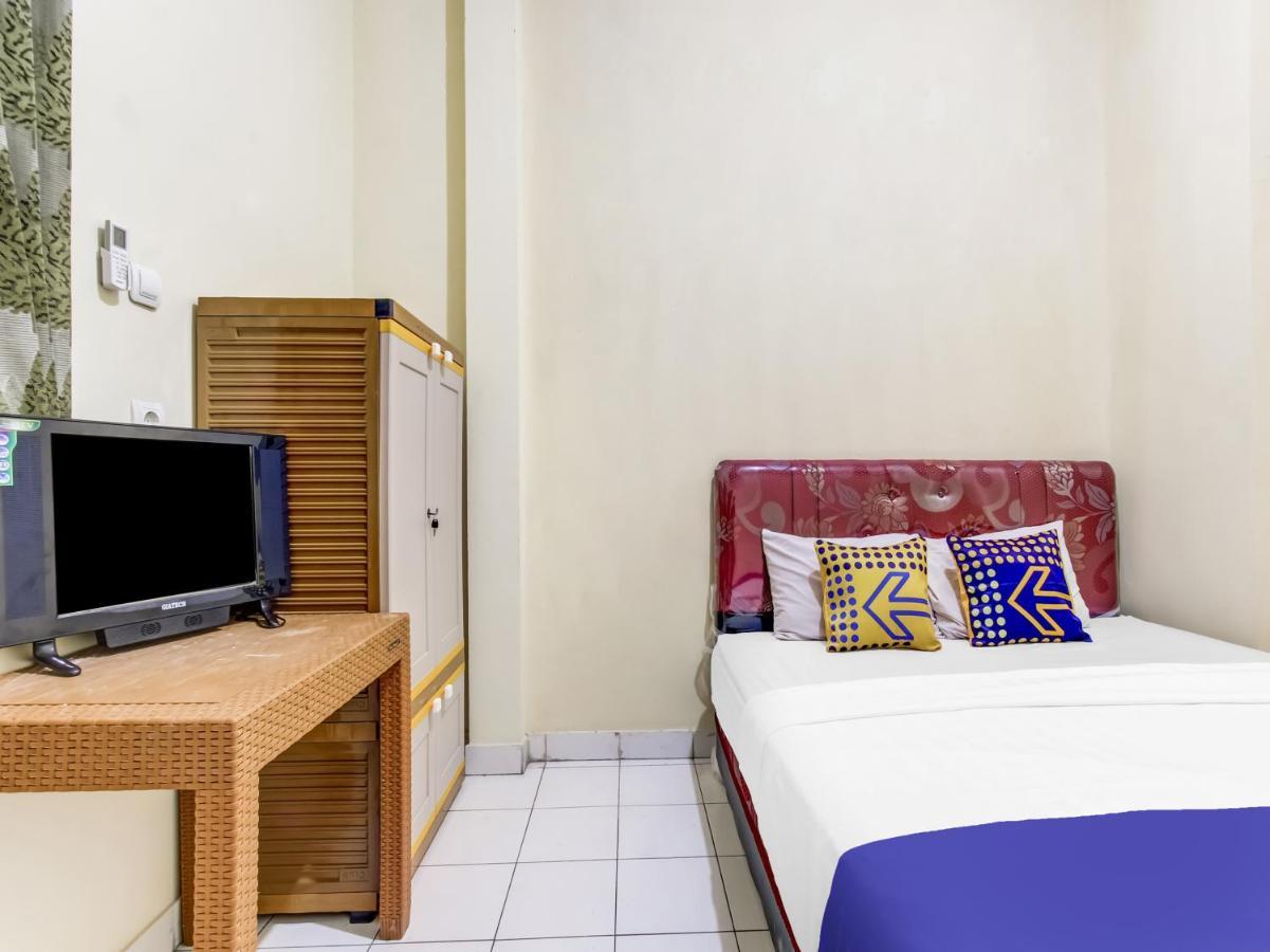 Oyo Life 91374 Asia Stay Semarang Syariah Esterno foto